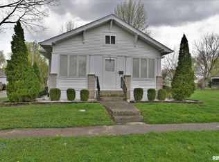 921 W Madison St, Auburn, IL 62615