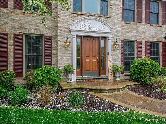 Convenient East Side St. Charles location