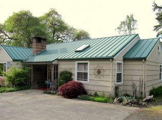 3255 Henderer Rd, Elkton, OR 97436