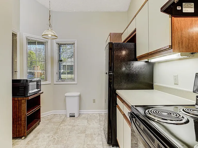 5013 Scheibler Rd #C1 — Photo 6