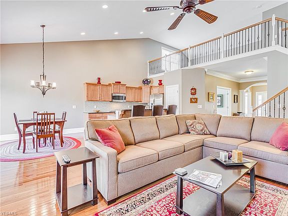 5th image of 2310 Heron Crest Dr