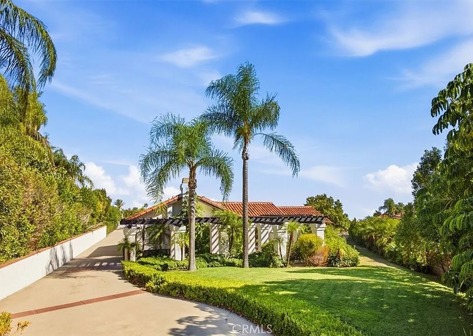 5087 Granada Ct