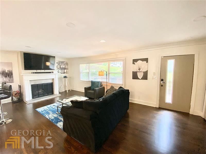 2372 Bolling Brook Dr SW, Atlanta, GA 30311 Zillow