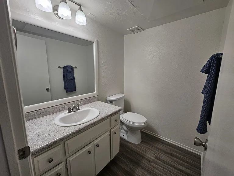 Park Place Townhomes — Photo 17