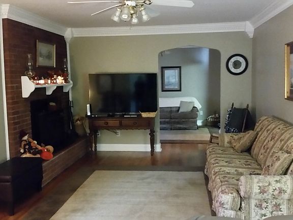 Crown molding in every room.