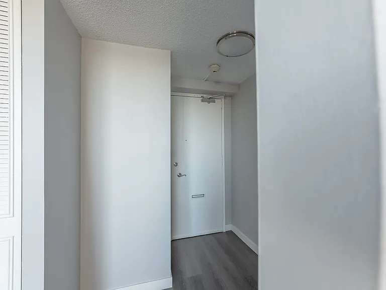 2105 90th Ave SW #1005-A — Photo 32