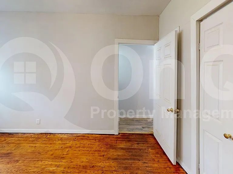 224 W Hull St #A — Photo 13