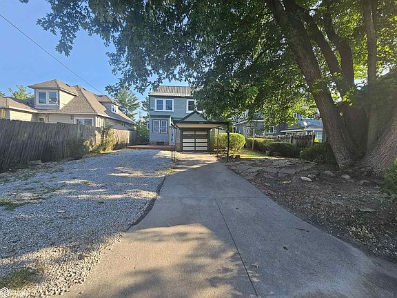 2nd image of 178 E Alta Vista Ave