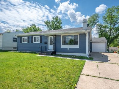 4721 Midway Dr NW, Cedar Rapids, IA, 52405