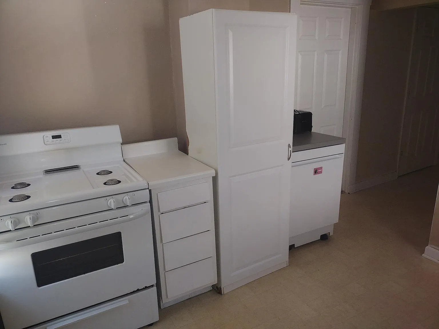 2 bed, 800 sqft, $960 — Photo 3