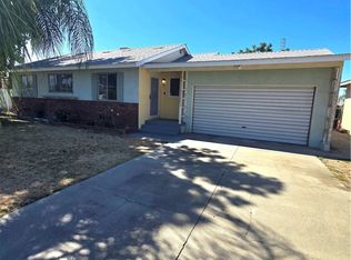 237 W Van Koevering St, Rialto, CA 92376