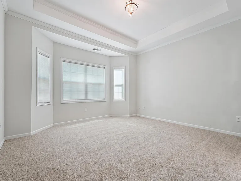 2312 Longmont Dr — Photo 15