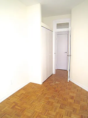 Rented by City Connections Realty | media 30