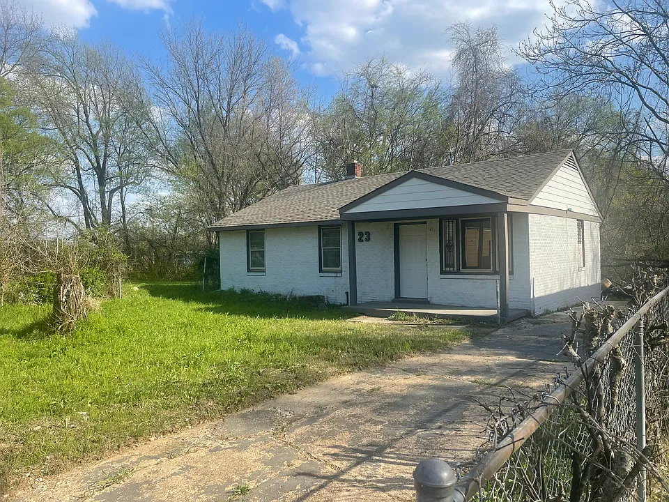 23 Fields Ave