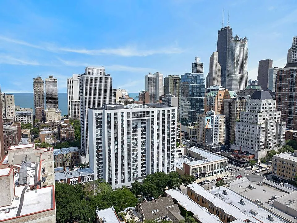 1 bed, $2,400 — Photo 2