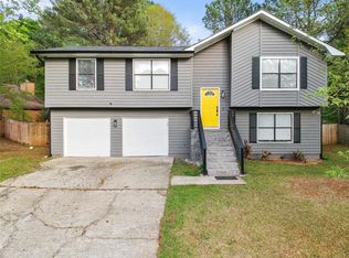 8316 Glenwoods Dr, Riverdale, GA 30274