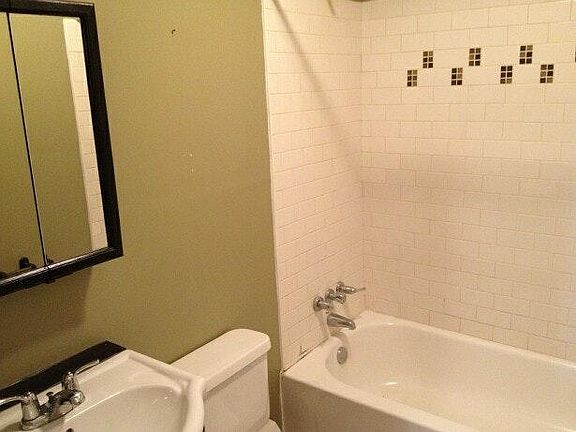 5th image of 115 E Grant St