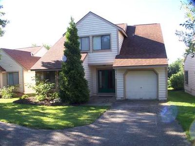 1734 Snowfield Dr, Hidden Valley, PA, 15502