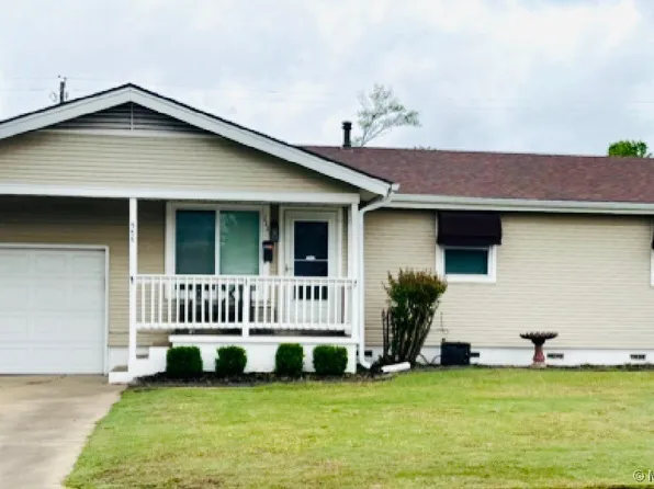 111 W 32nd St, Sand Springs, OK 74063