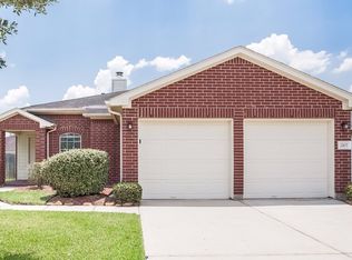 2107 Kashmere Spring Ln, Fresno, TX 77545