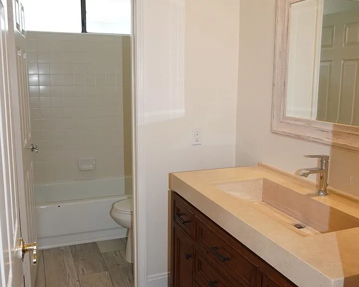 10386 Meadow Creek Dr — Photo 28