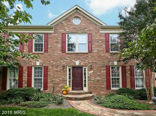 14814 Hunting Path Pl, Centreville, VA 20120