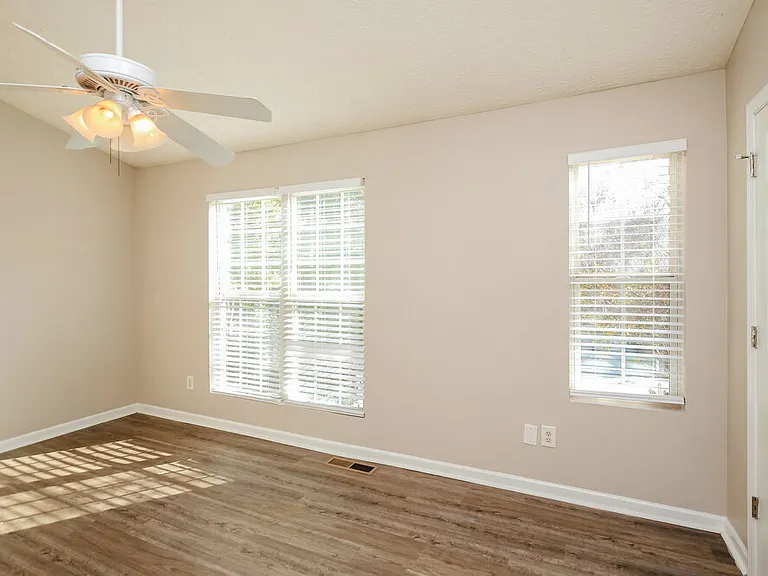 4059 Browne Ct — Photo 12