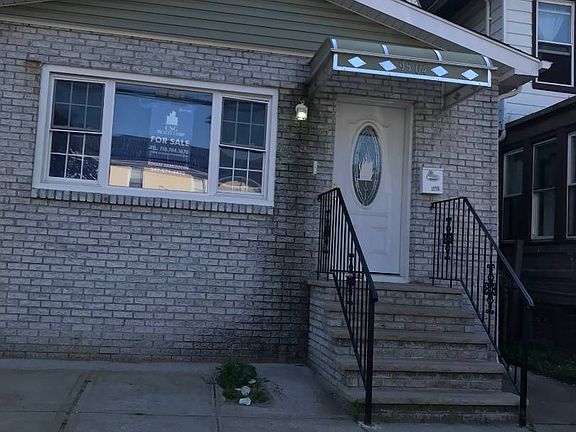 2nd image of 9504 111th St