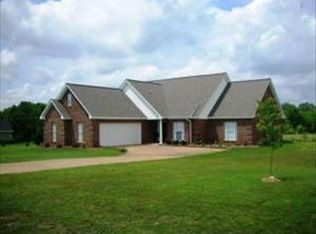 1701 Steele Rd, Starkville, MS 39759