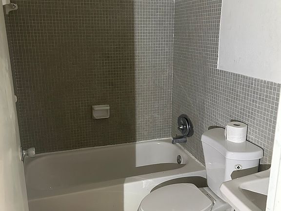 5th image of 250 N Banana River Dr APT C7