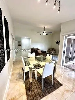 1542 Springside Dr — Photo 11