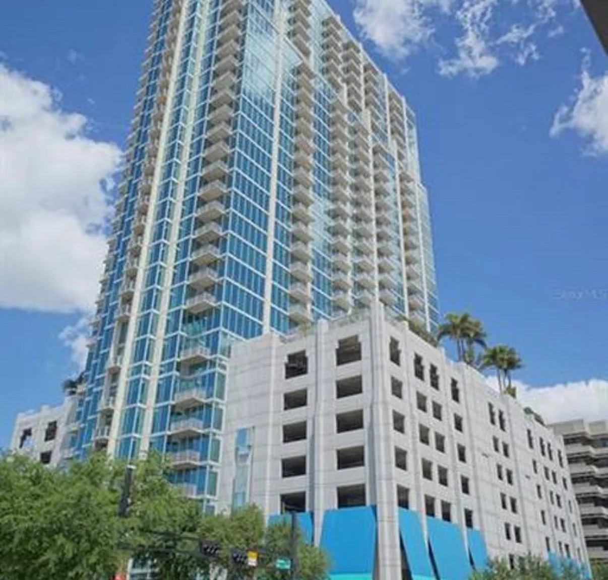 1 bed, 772 sqft, $2,450 — Photo 1