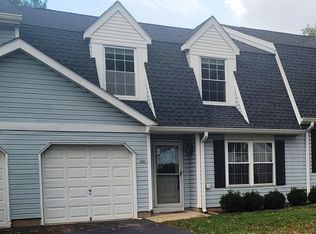 348 Cotswold Pl, Somerset, NJ 08873