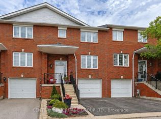 22 Village Green Ln, Bradford West Gwillimbury, ON L3Z3E7