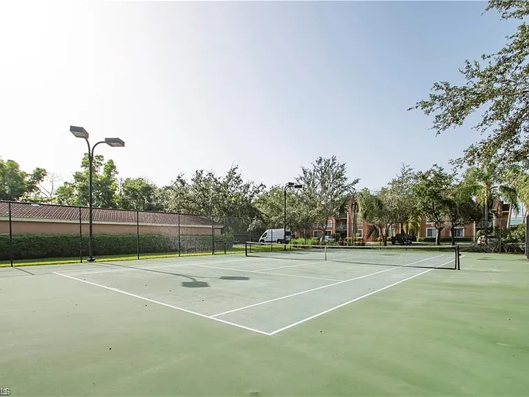 1220 Wildwood Lakes Blvd #201 — Photo 29