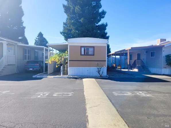 67 Roundelay Lane, Santa Rosa, CA 95407