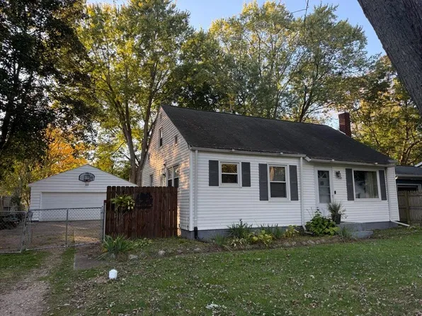 5243 Boylan St, Kalamazoo, MI 49004