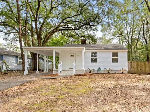 114 Overhill Rd, Mobile, AL 36608