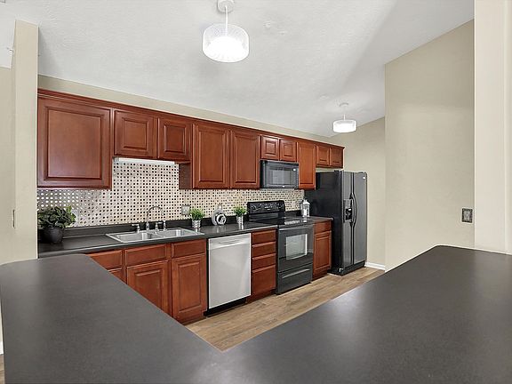 4th image of 6509 Emerald Hill Ct APT 309