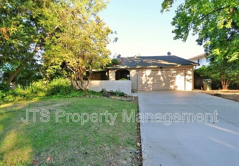 5748 Muldrow Rd — Photo 1
