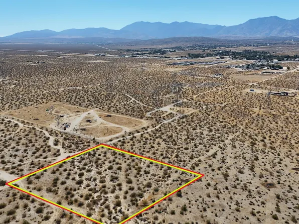 Vic 124 Ste Ave #U10, Pearblossom, CA 93553