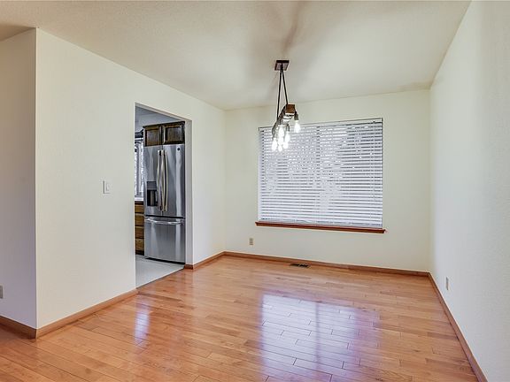 5th image of 14026 55th Avenue S