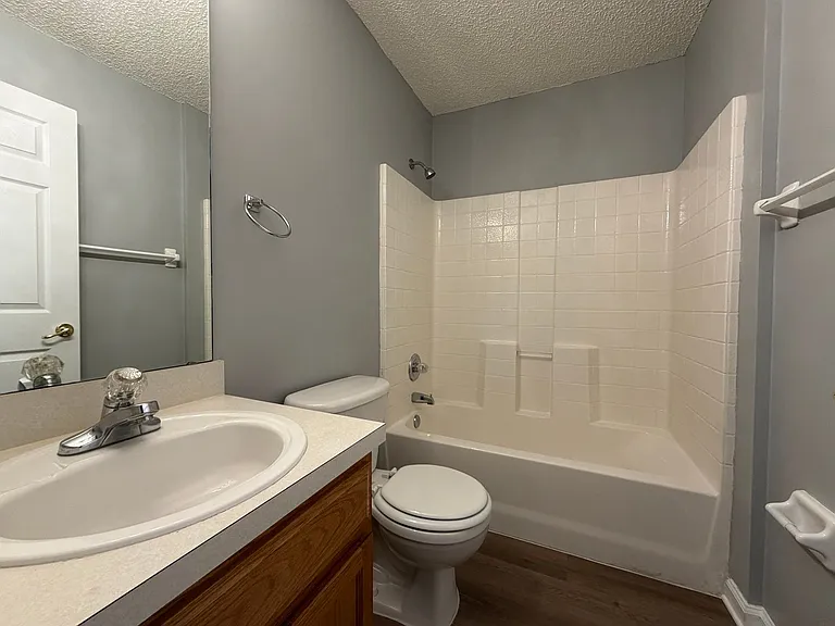 2716 Secret Harbor Dr — Photo 9