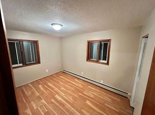 5751 Quincy St #4, Saint Paul, MN 55112