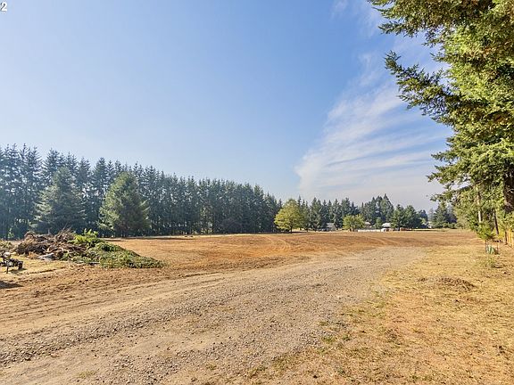 2nd image of 10314 NE 212th Ave