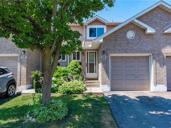 610 Barton St #12, Hamilton, ON L8E 5V2