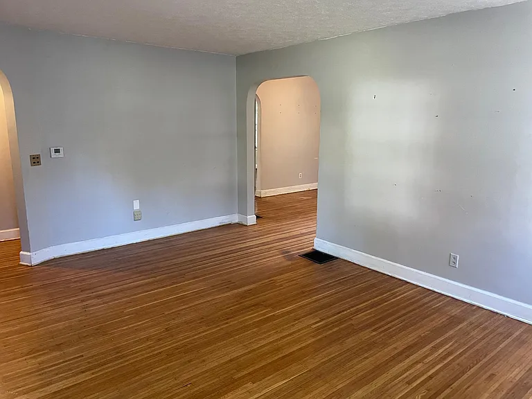 5 Riverview Hts — Photo 4