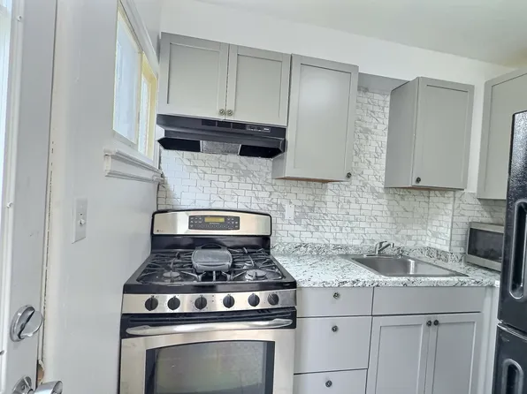 46 N Gilmore Blvd #46, Wappingers Falls, NY 12590