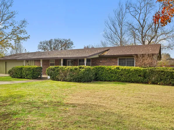 1498 2nd Pl, Haslet, TX 76052