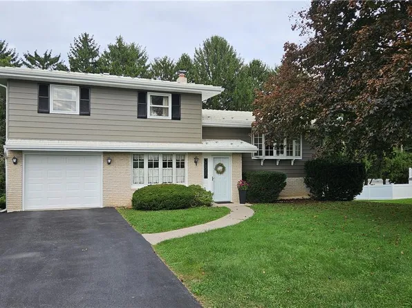 3549 Lumar St, Orefield, PA 18069